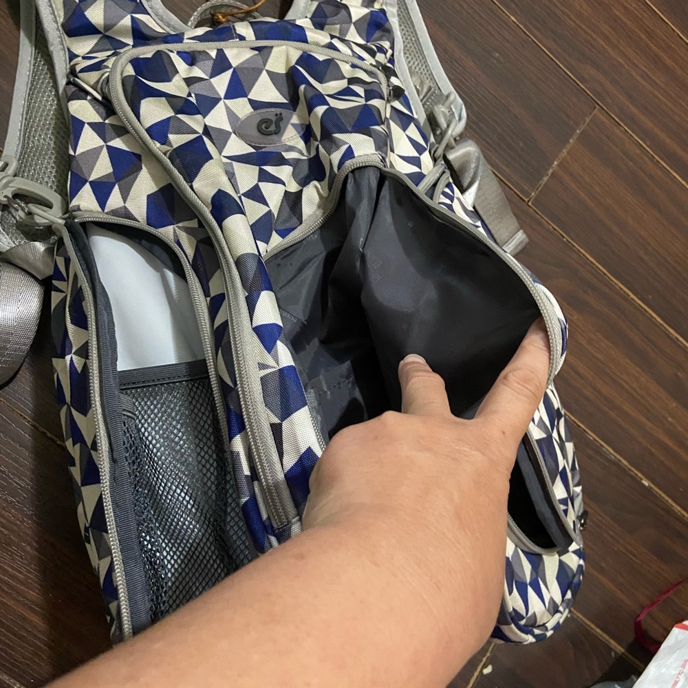 Ecosystem Women’s Backpack W Rug - Picture 11 of 16